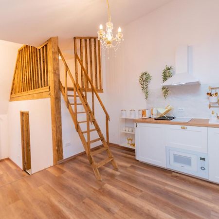 Fernweh Haus Brasov Hotel Kültér fotó