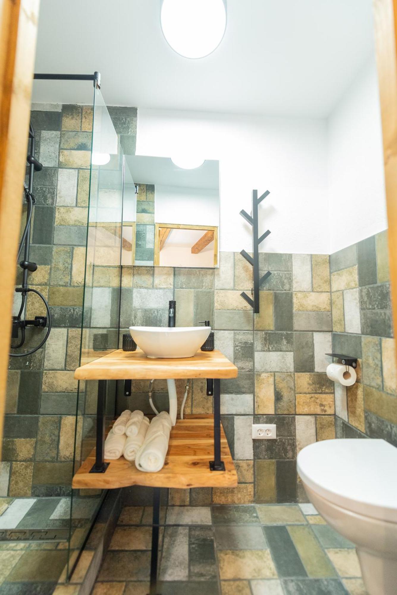 Fernweh Haus Brasov Hotel Szoba fotó