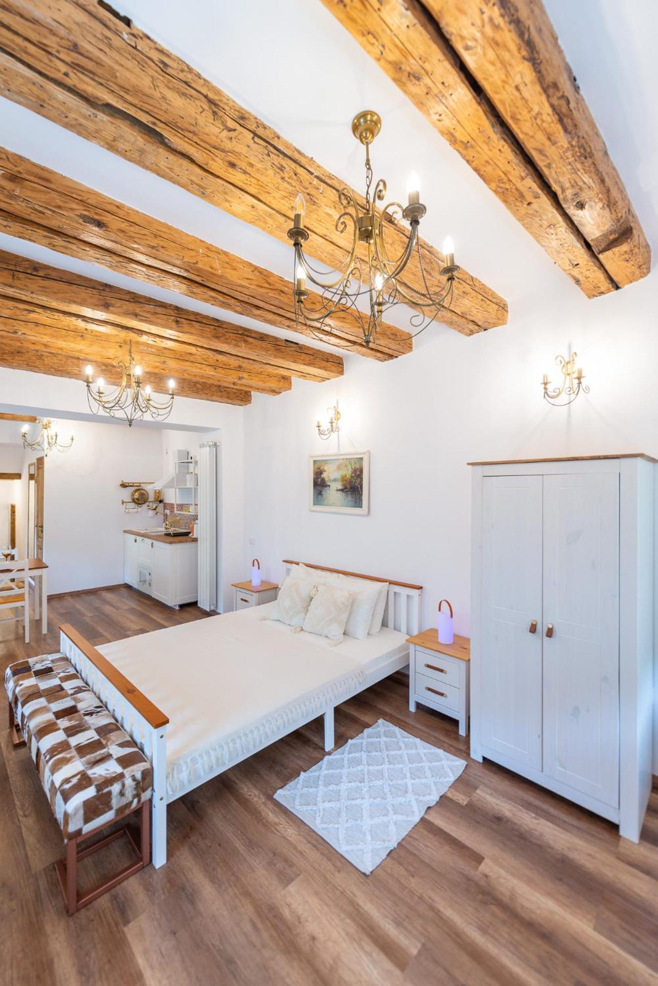 Fernweh Haus Brasov Hotel Szoba fotó